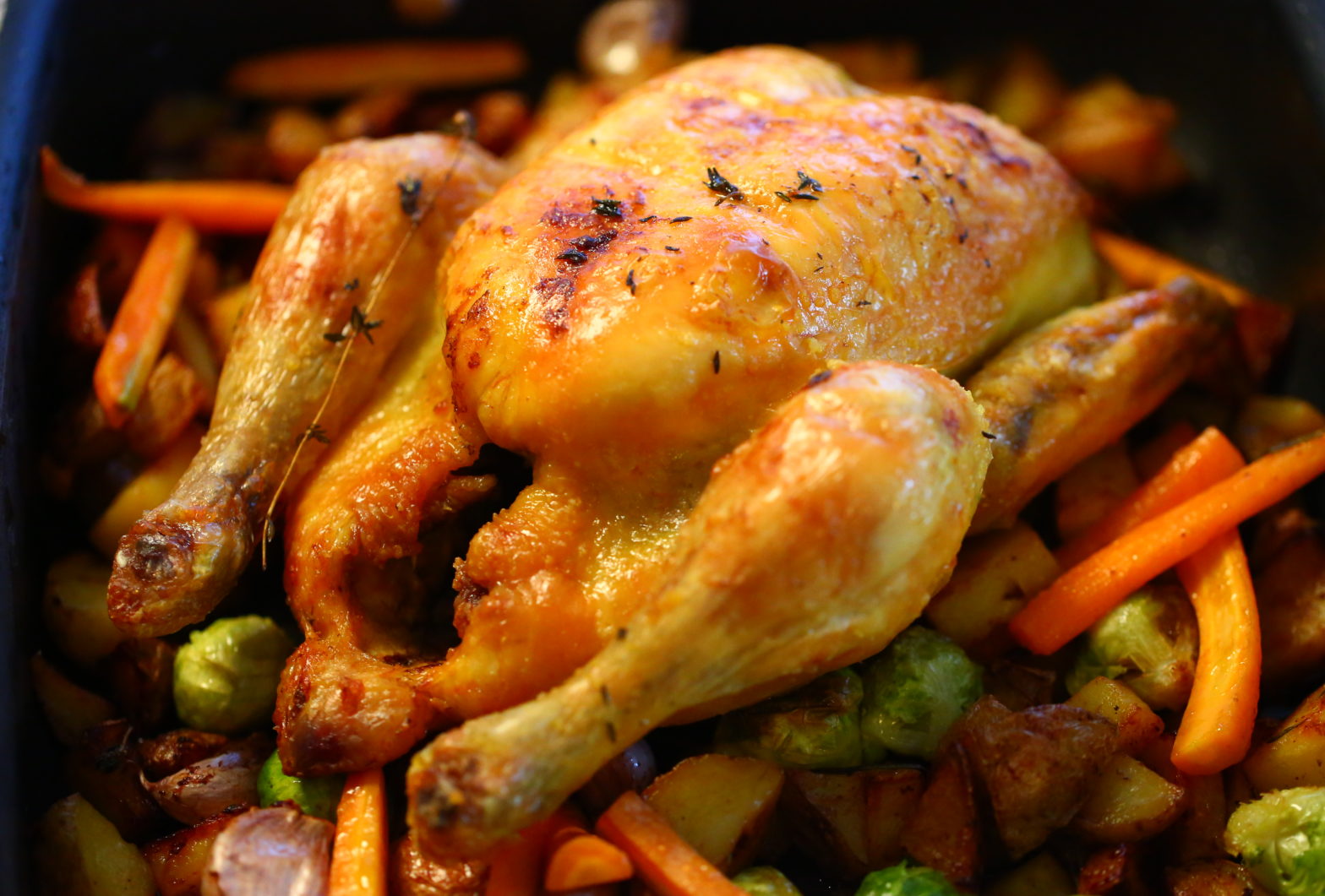 Pečené kuře s bramborem